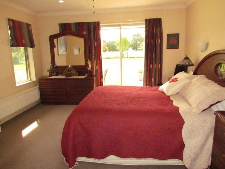 160 Airport Road Alexandra_9