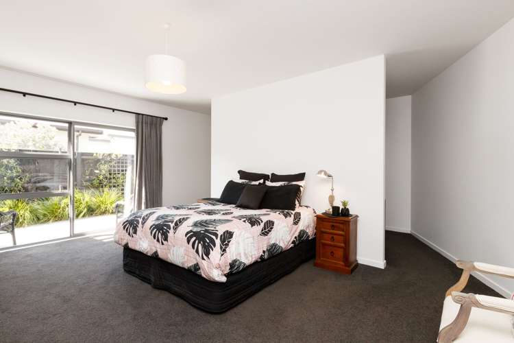 18 Grand Oaks Drive Awapuni_16