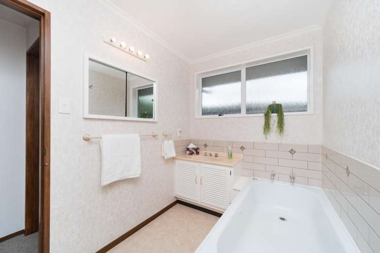 25 Chippendale Crescent Highbury_12