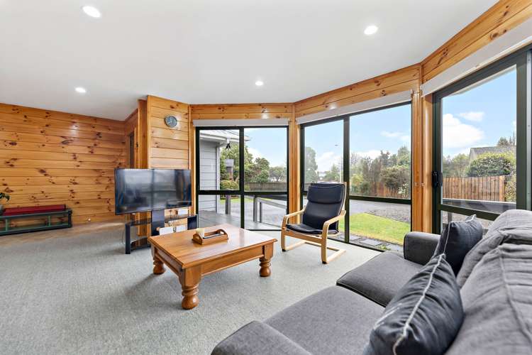 12 Marotoa Grove Turangi_2