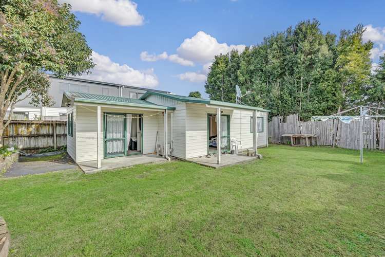 72 Mckenzie Road Mangere Bridge_14