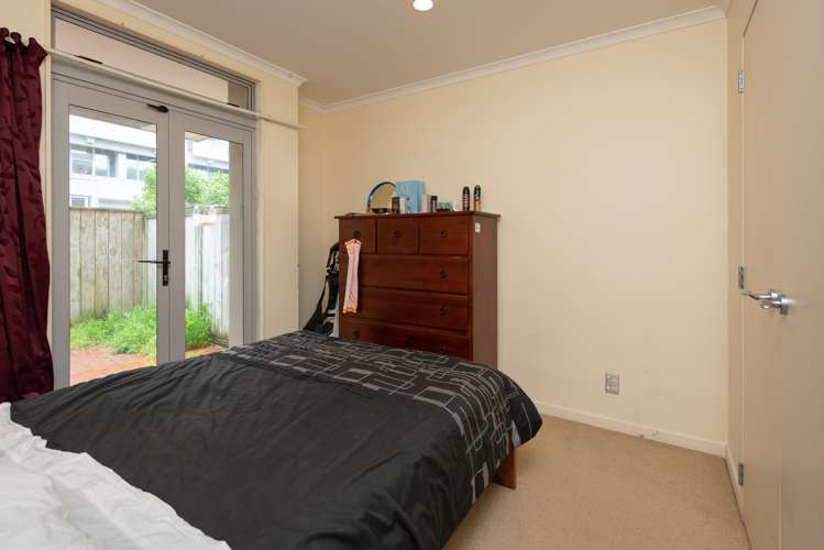 36/305 Evans Bay Parade Hataitai_5