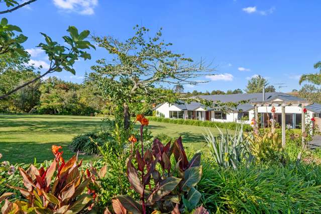 IGNORE PREVIOUS PRICE GUIDES- VENDOR WANTS IT SOLD!