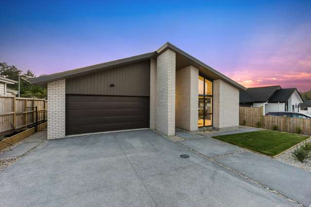 4 Hayley Court Millwater_1