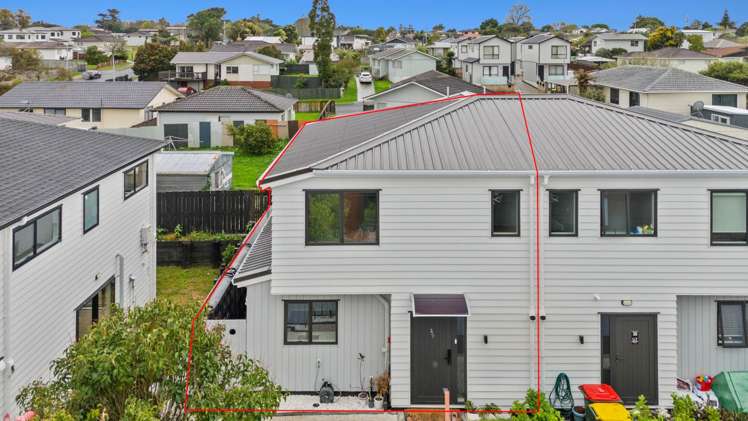 2/7 Gambare Place Wattle Downs_12