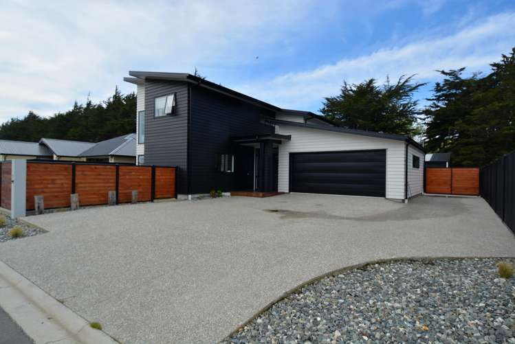 77 Richfield Drive Waikiwi_24