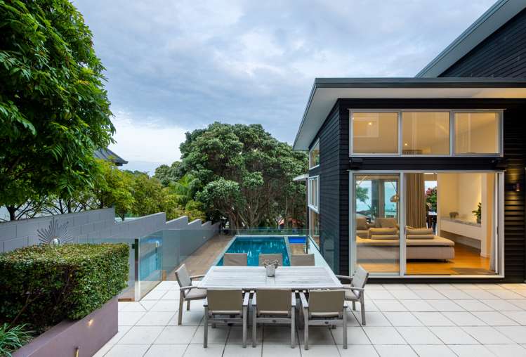 23 Whitby Crescent Mairangi Bay_6