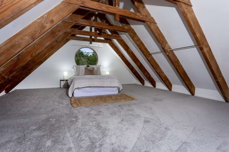 30 Bernard Magnus Lane Greenhithe_32