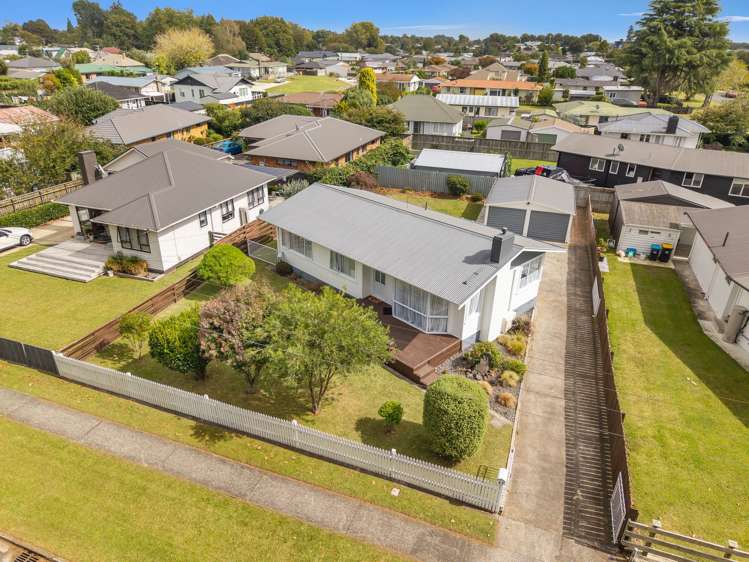 47 Carlyle Street Leamington_15