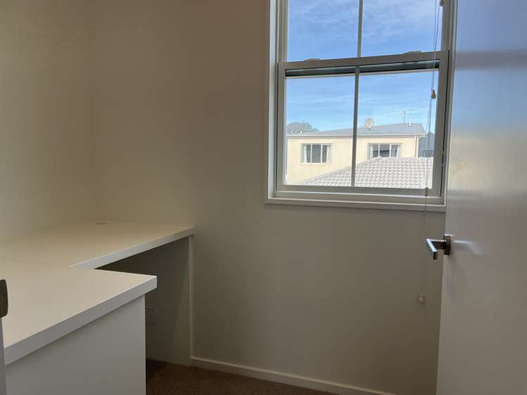 4/33 Dickens Street Addington_11