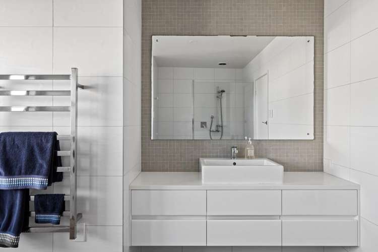 125 Wairere Road Wainui_28