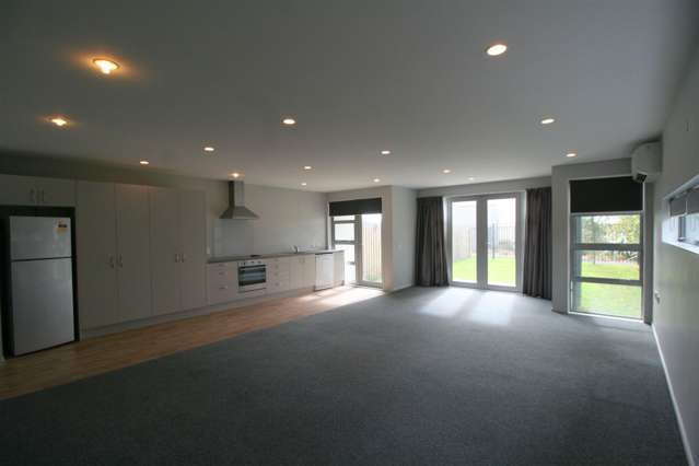 37 Eric Adam Way Linwood_2