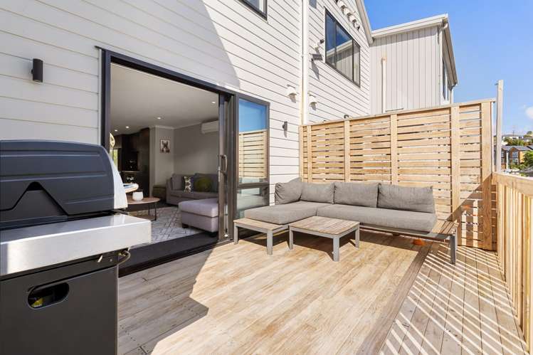 21 Seafarer Crescent Stanmore Bay_18