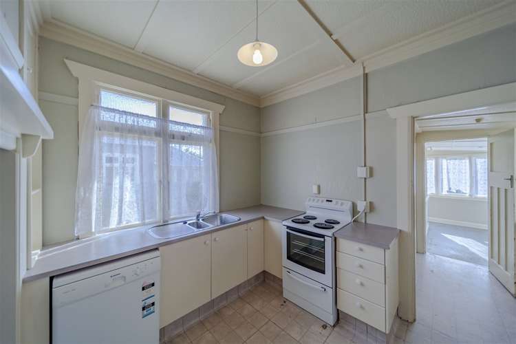 239 Georges Drive Napier South_3