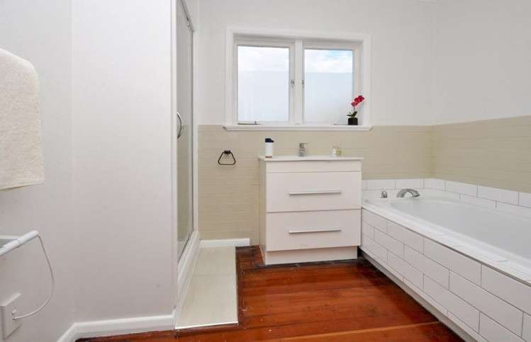 174 Kitchener Road Pukekohe_10