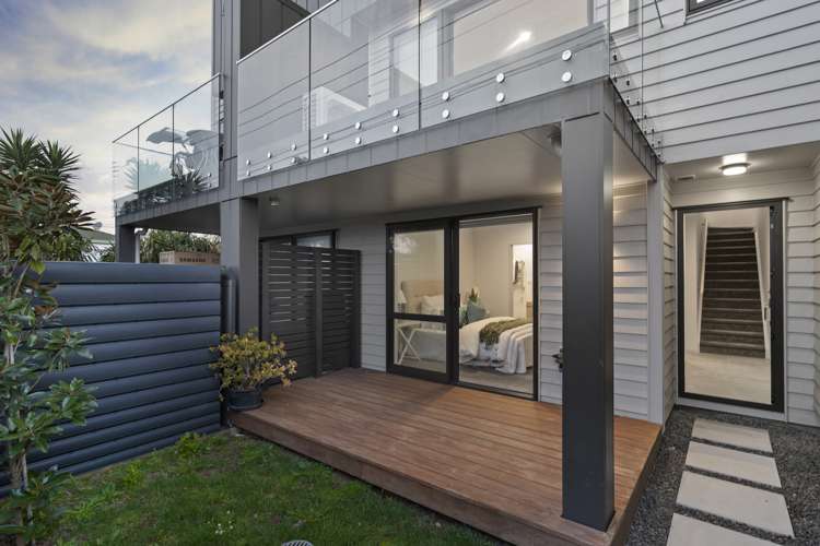 2c Fowler Street Northcote_16