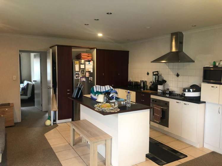 18 Erne Crescent East Tamaki_2