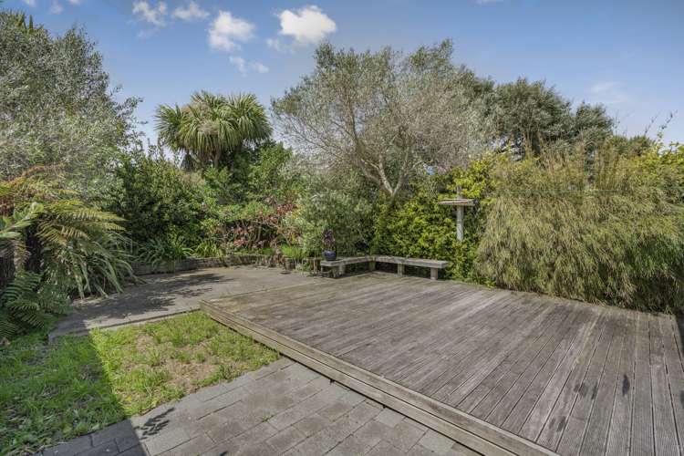 86 Cuba Street Petone_12