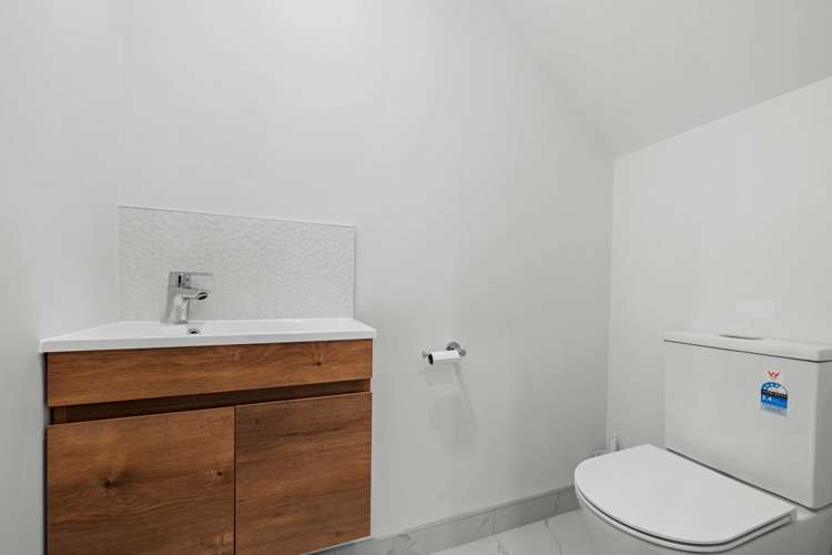 62c Kings Road Panmure_12