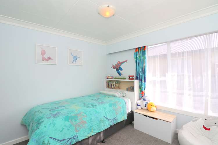 400 North Road Waikiwi_20