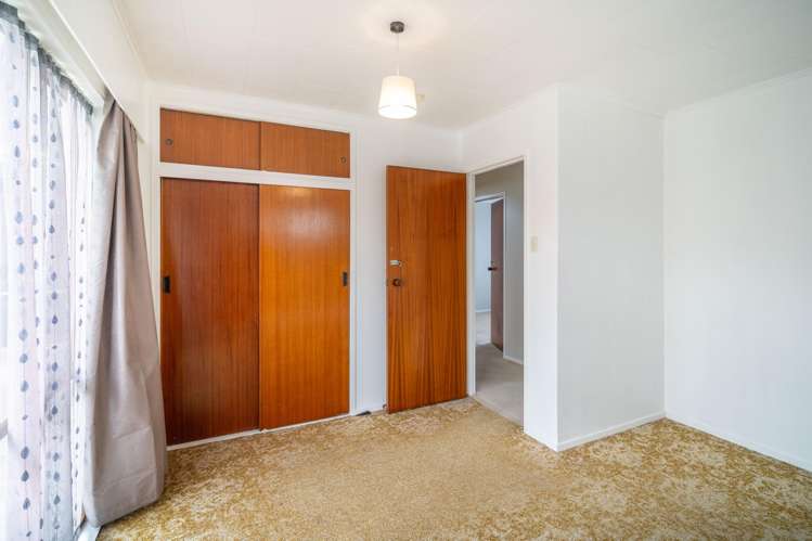 17 Walton Place Flaxmere_15