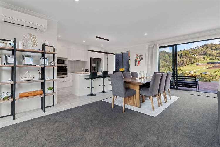 44 Spikes Way Whitianga_3