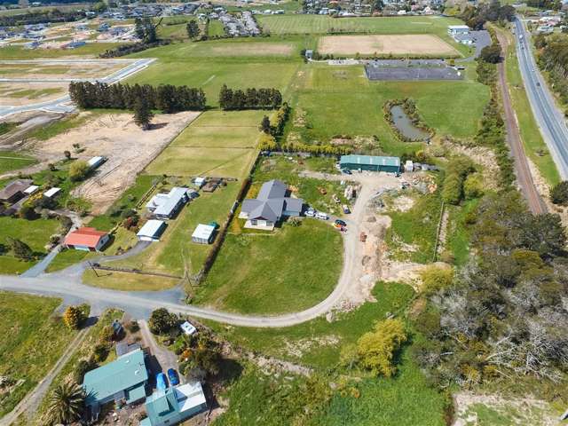 51 Gilbransen Road Kumeu_3