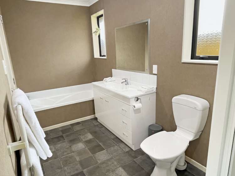 12 Geneva Terrace Kelvin Grove_9