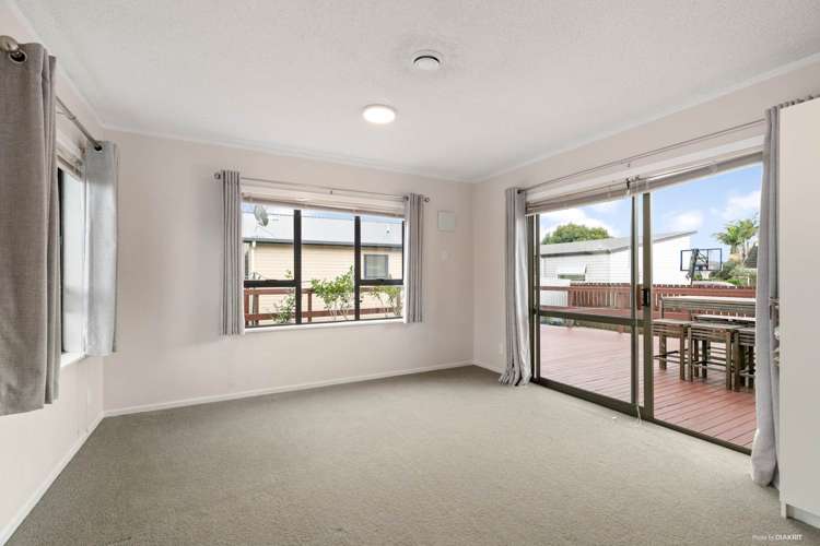 14 Peachgrove Road Te Atatu Peninsula_12