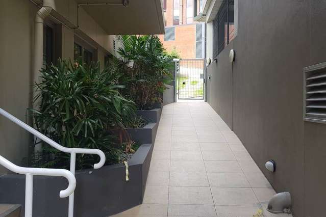 6b/8 White Street Auckland Central_4