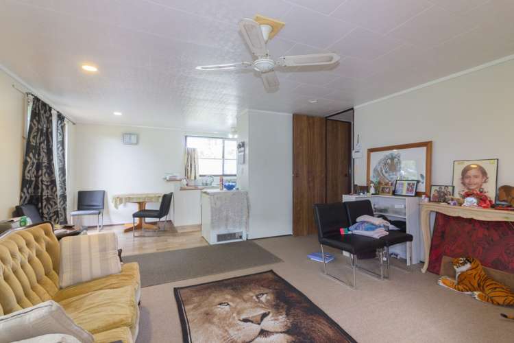 36 Seaward Place Wattle Downs_3