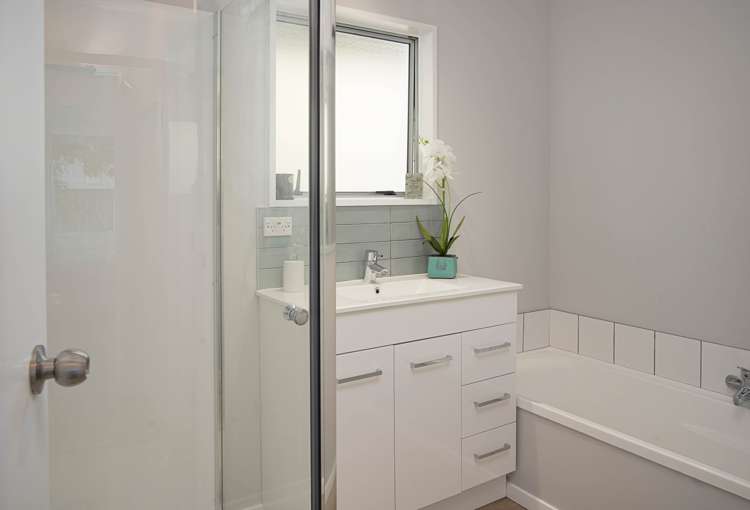 31 Eighty Eight Valley Road Wakefield_20