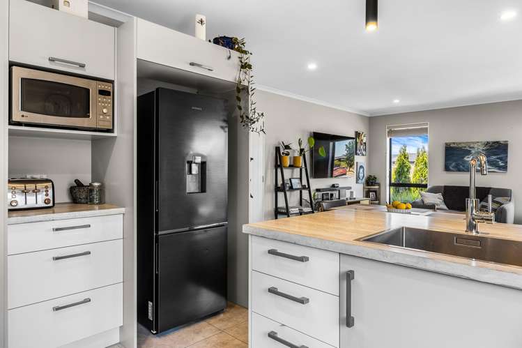 7 Helicon Street Pegasus_3