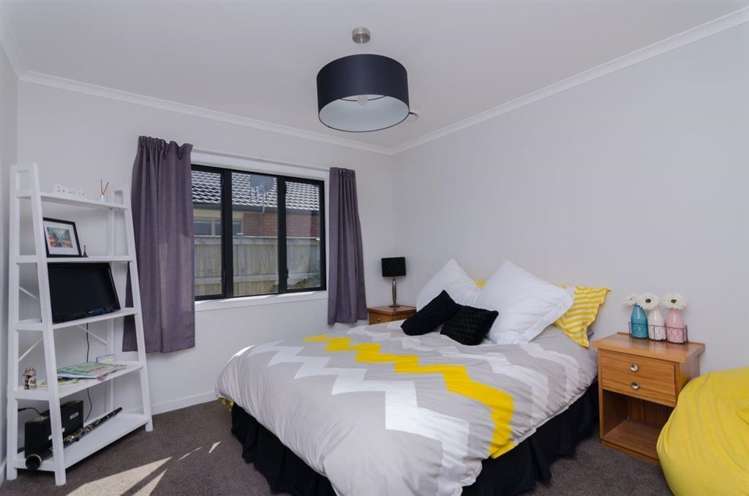 51 Solway Crescent Solway_12