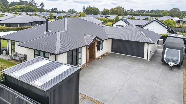 80 Petries Road Woodend_28