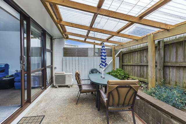 3/22 Park Avenue Titahi Bay_2