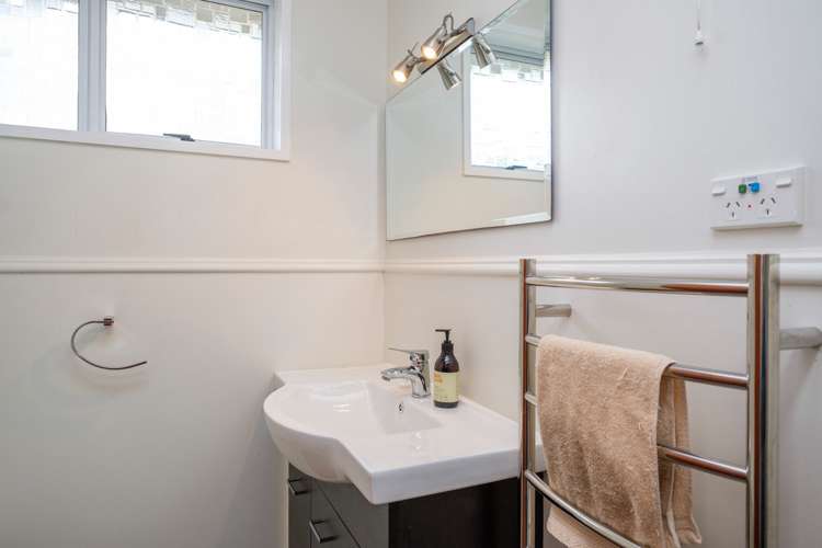 33 Gorman Street Macandrew Bay_12