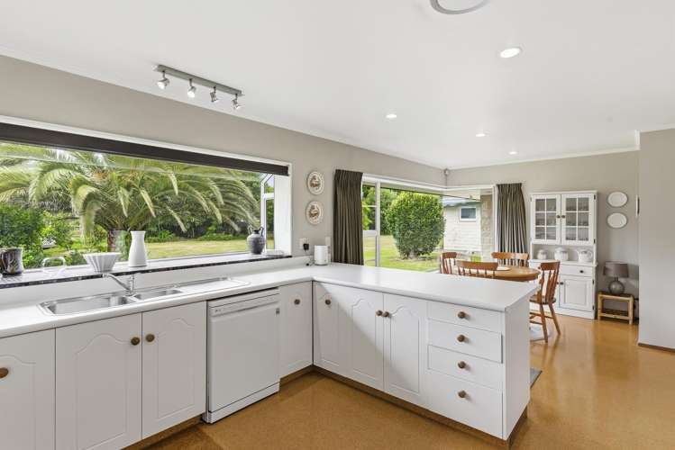 4 Lakewood Grove Levin_43