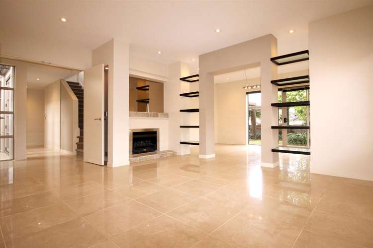 53 Coachman Drive Flat Bush_5