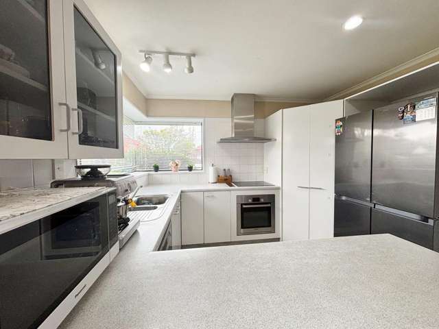 1 Claverley Gdns Avonhead_3