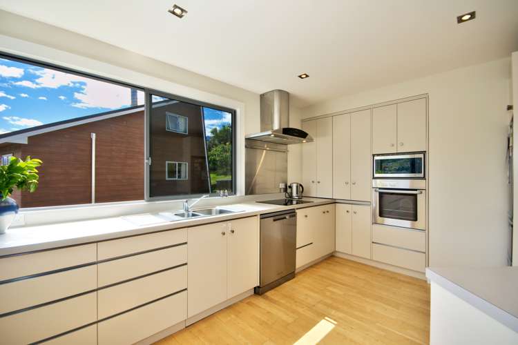 574 Peninsula Road Kelvin Heights_8