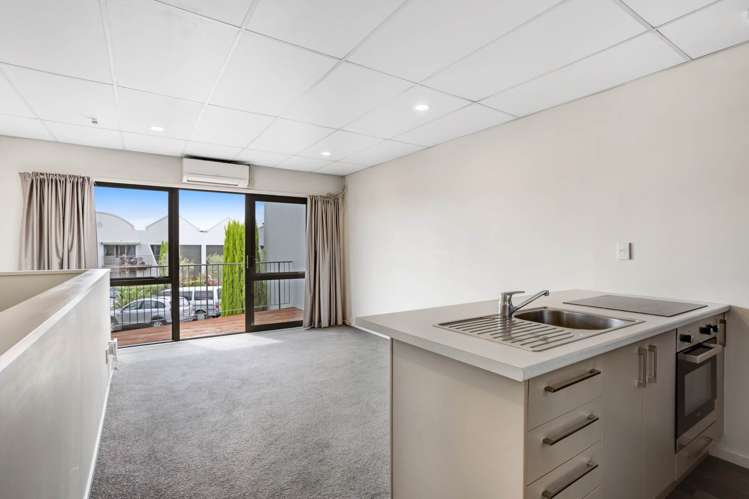 Unit 18/10 Airborne Road Albany_2