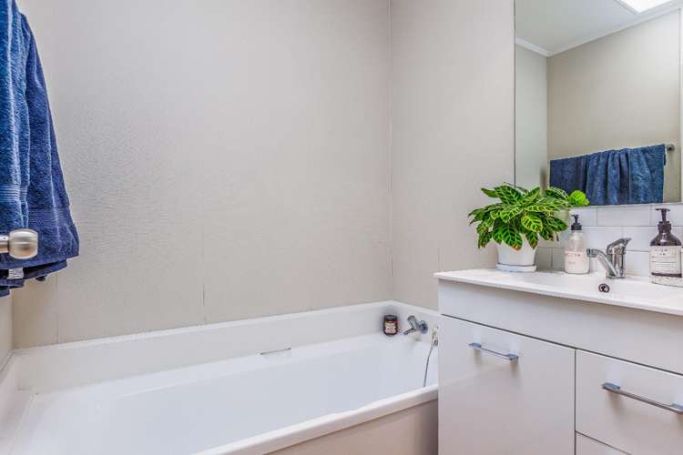 35 Fraser Drive Feilding_6