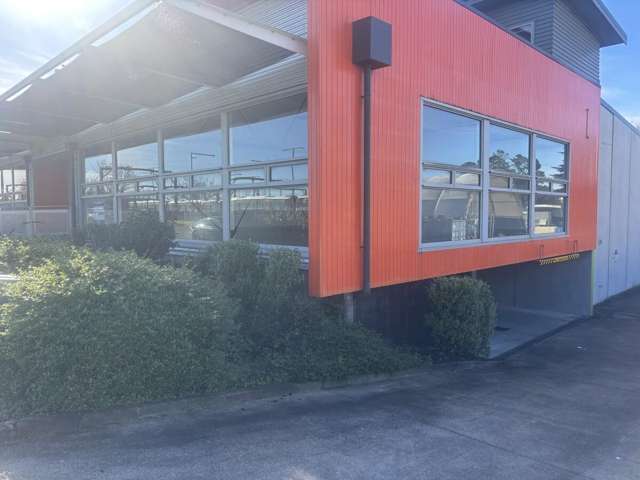 138 Railside Avenue Henderson_3