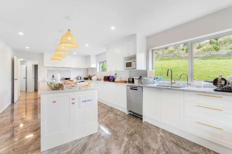 280 Kaipara Coast Highway Helensville_11