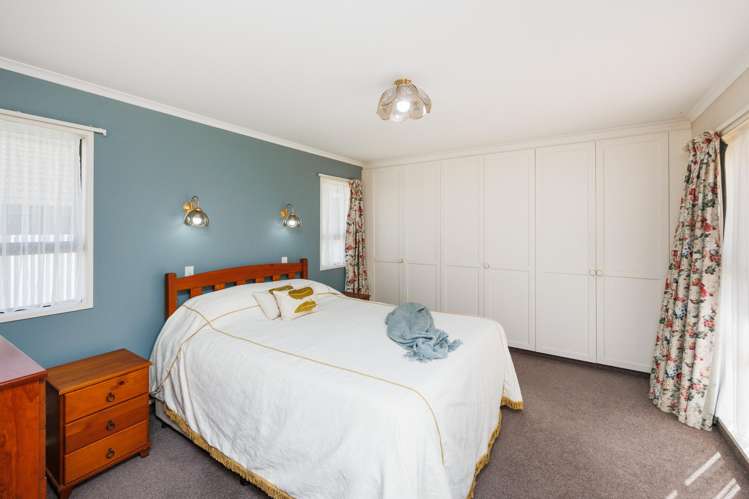 4 Tudor Grove Feilding_6