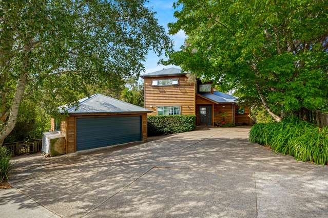 A Family Favourite in the Heart of Old Greenhithe