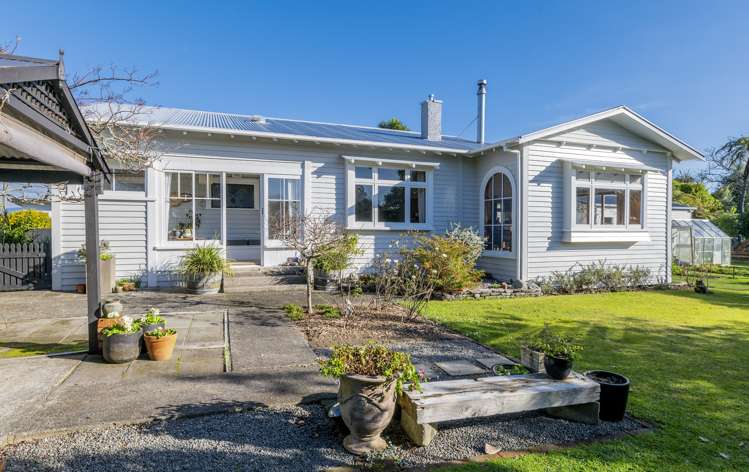 83 Queenwood Road Levin_0