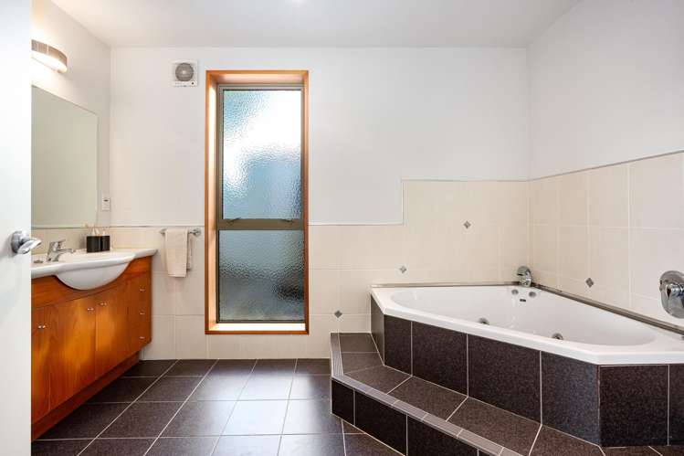 39 Alexandra Road Hataitai_19