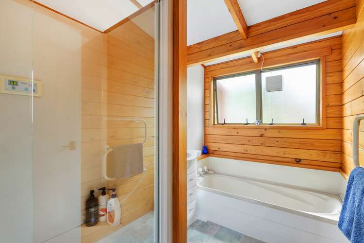 37 Merehai Place Snells Beach_12